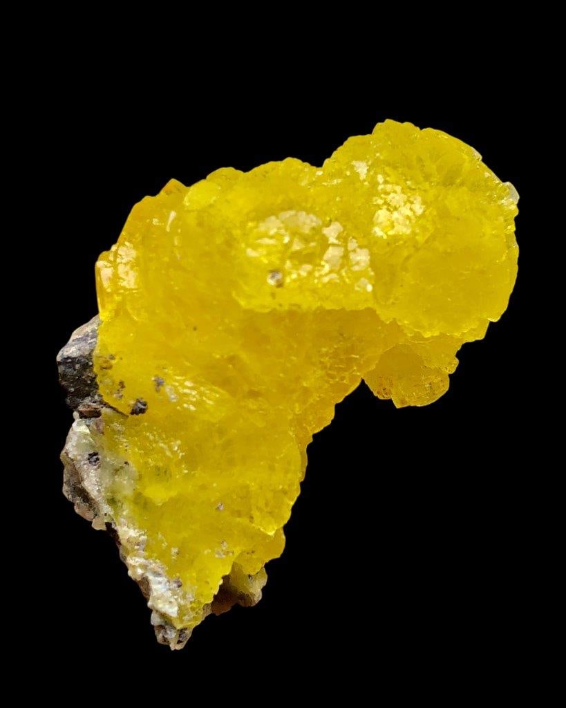 High Grade Deep Yellow Brucite Crystal - 45 Grams: High Grade Deep Yellow Brucite Crystal - 45 GramsShipping Rate: $23.00 .shipping rates are determined by Parcel weight and destination.Combined shipping: We offer combine shipping on multiple items pu
