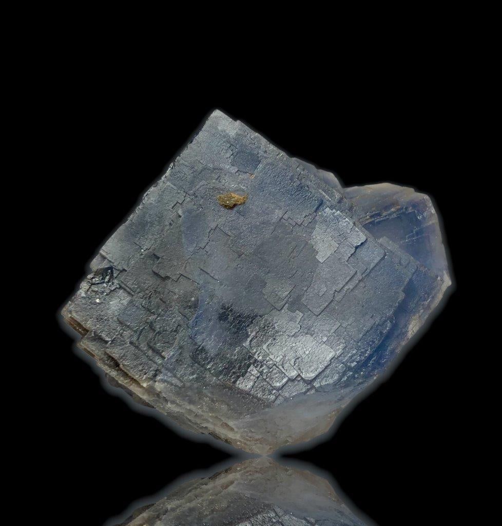 Fluorite Terminated Specimen - 180 Grams - 60X50X40 mm: Fluorite Terminated Specimen - 180 Grams - 60X50X40 mmShipping Rate: $36.00 .shipping rates are determined by Parcel weight and destination.Combined shipping: We offer combine shipping on multiple ite