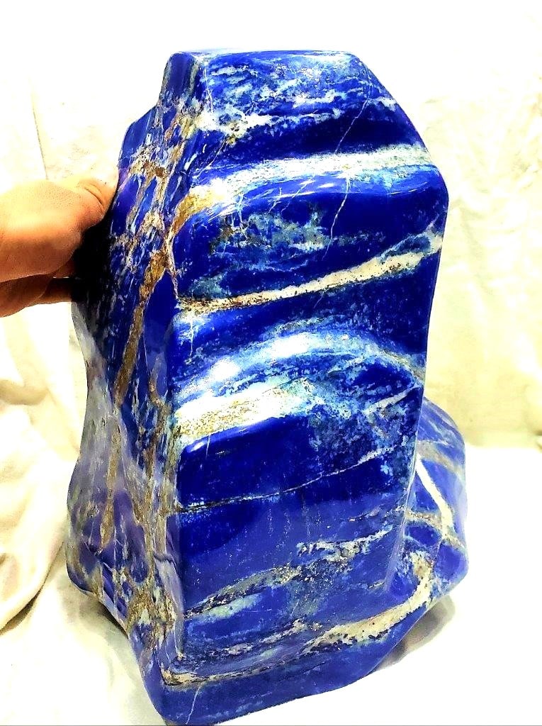 24.615 KG AAA Quality Polished Lapis Lazuli Tumble: 24.615 KG AAA Quality Polished Lapis Lazuli Healing Tumble With PyriteShipping Rate: $250.00 .shipping rates are determined by Parcel weight and destination.Combined shipping: We offer combine shippin