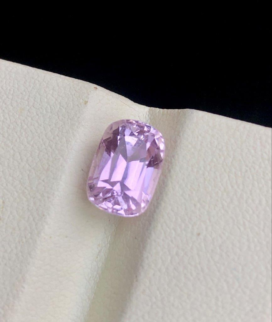 AAA Natural Baby Pink Kunzite Afghan Loose Gemstone 4.35 Carats - 10X8X7 mm: AAA Natural Baby Pink Kunzite Afghan Loose Gemstone 4.35 Carats - 10X8X7 mmShipping: