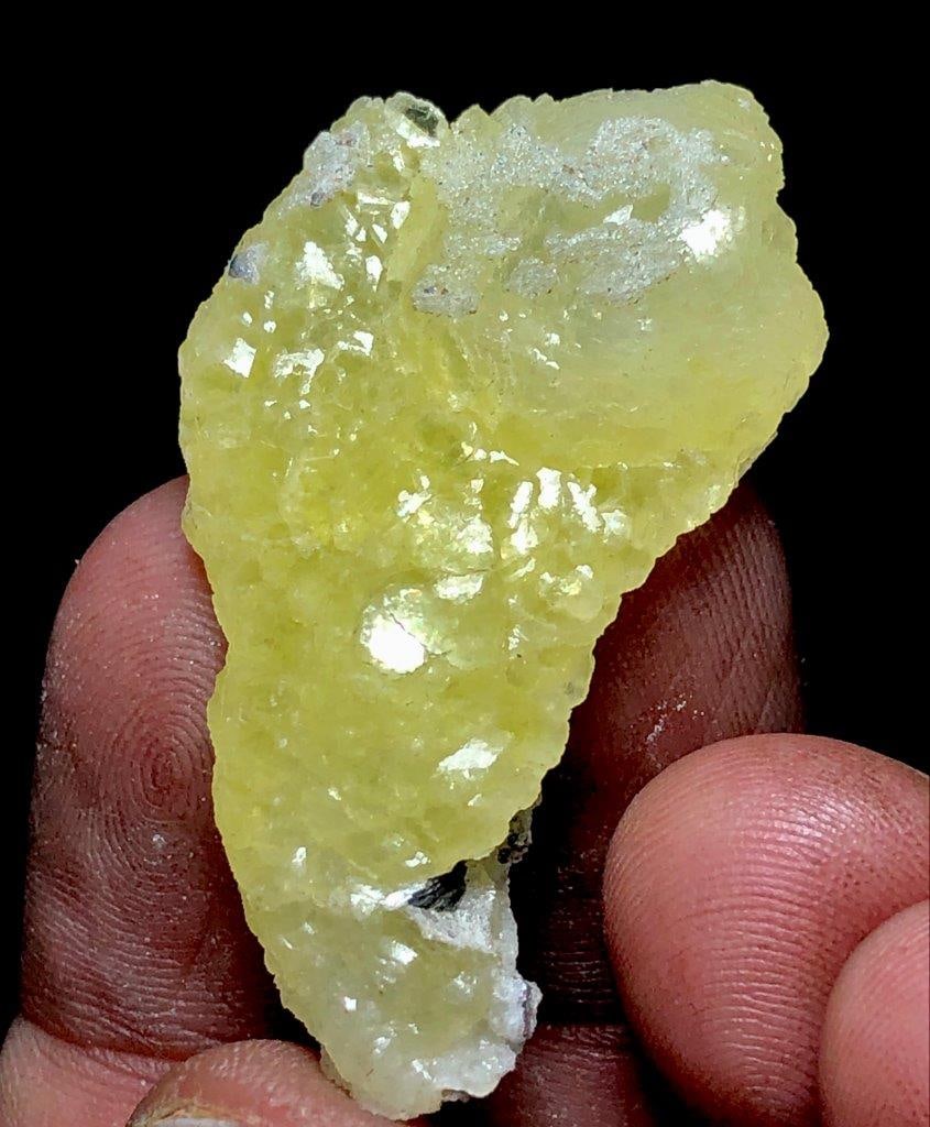 6.4 Grams Natural Brucite Crystal: 6.4 Grams Natural Brucite Crystal Shipping Rate: 23$ .shipping rates are determined by Parcel weight and destination.Combined shipping: We offer combine shipping on multiple items purchased to reduce 