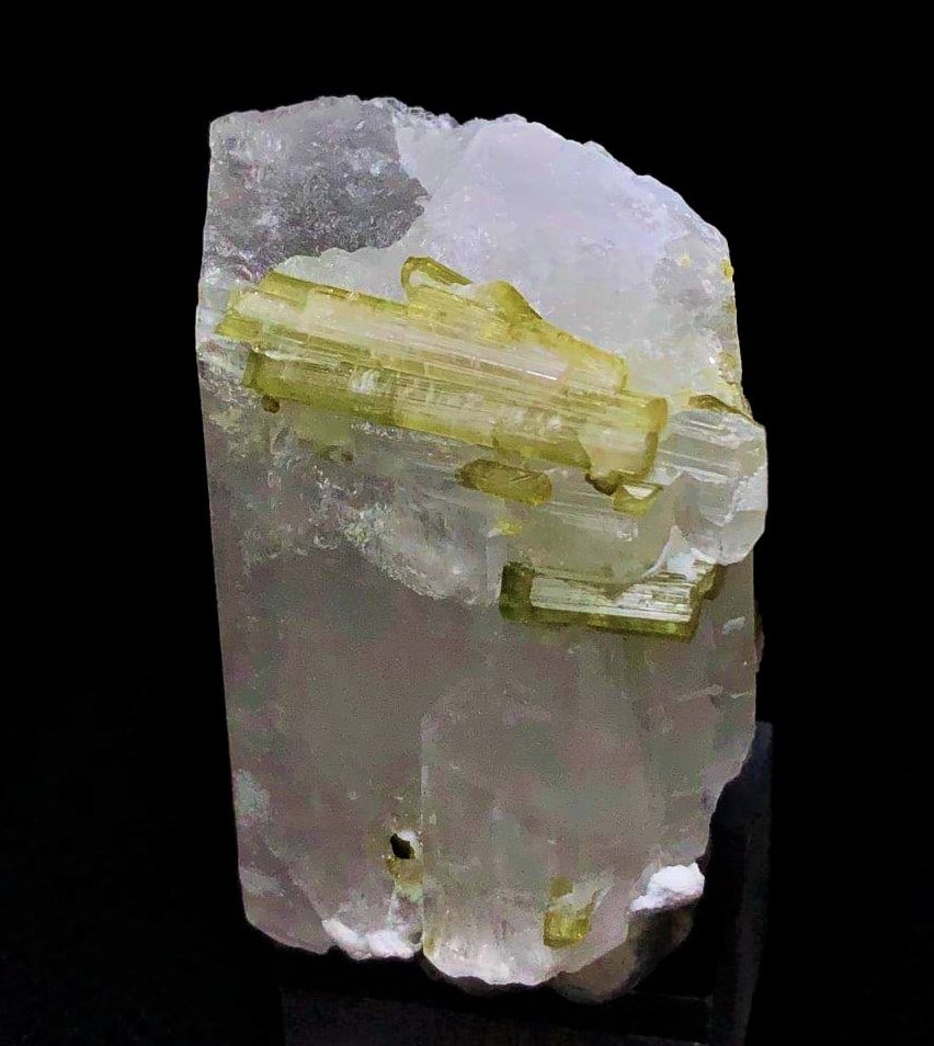 94 Grams Milky Quartz With Tourmaline: 94 Grams Milky Quartz With Tourmaline - 57X39X28 mmShipping Rate: $23.00 .shipping rates are determined by Parcel weight and destination.Combined shipping: We offer combine shipping on multiple items 