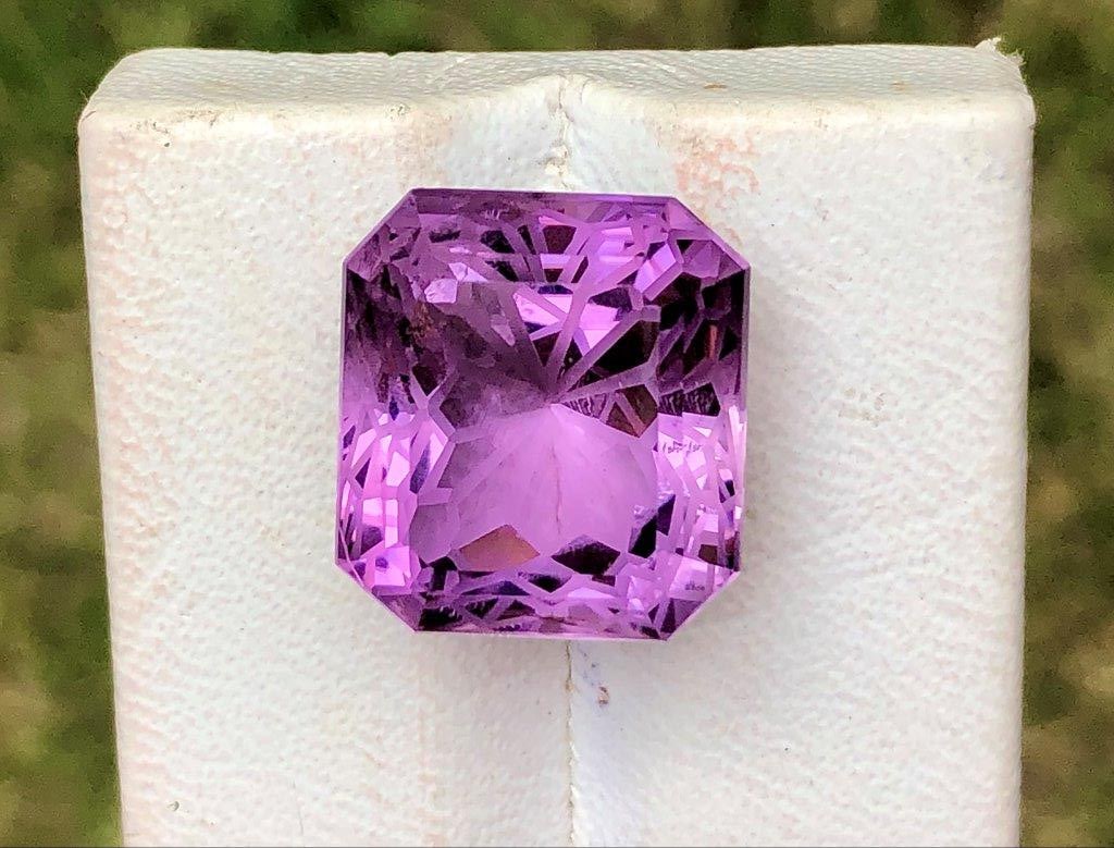 Amethyst Loose Gemstone - 26.45 Carats: Square Flower Cut Amethyst Loose Gemstone - 26.45 Carats - 19X18X12 mmShipping Rate: $15.00 .shipping rates are determined by Parcel weight and destination.Combined shipping: We offer combine shipping