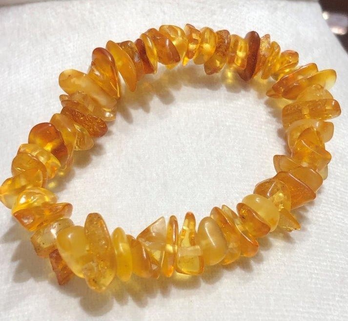 Natural Amber Healing Bracelet: Natural Amber Healing Bracelet Shipping: