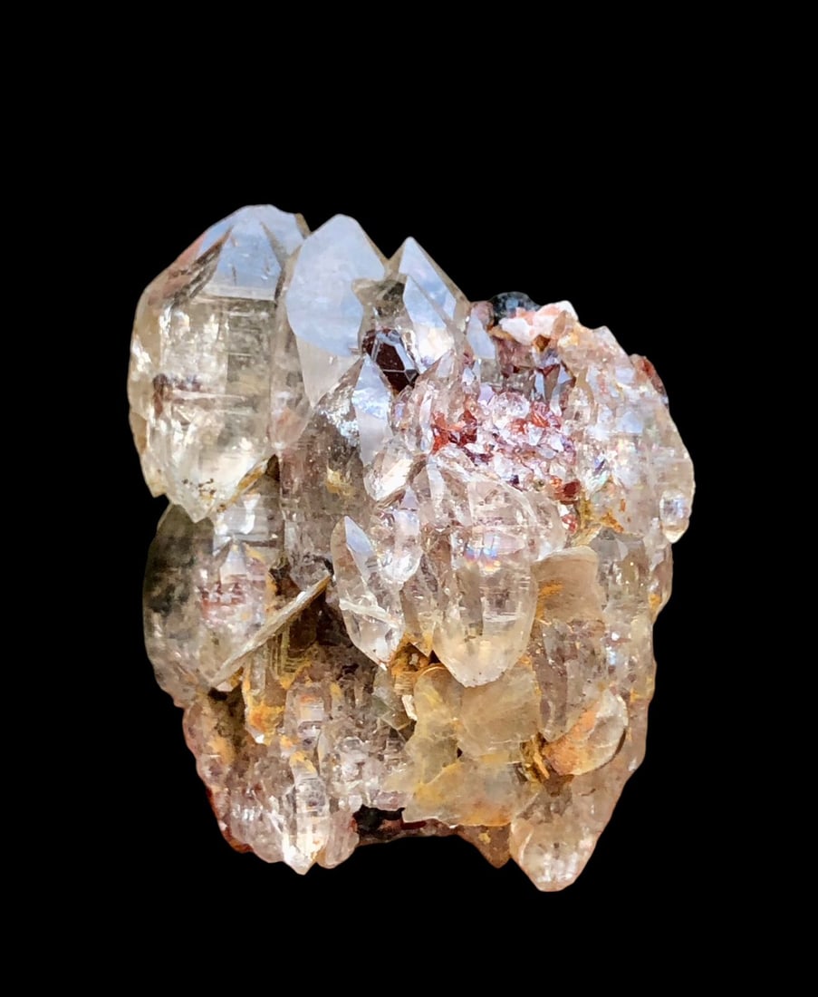 Quartz Garnet Cluster with Black Tourmaline - 32 grams - 40X34X25 mm: Quartz Garnet Cluster with Black Tourmaline - 32 grams - 40X34X25 mm Shipping Rate: FREE SHIPPINGshipping rates are determined by Parcel weight and destination.Combined shipping: We offer combine ship