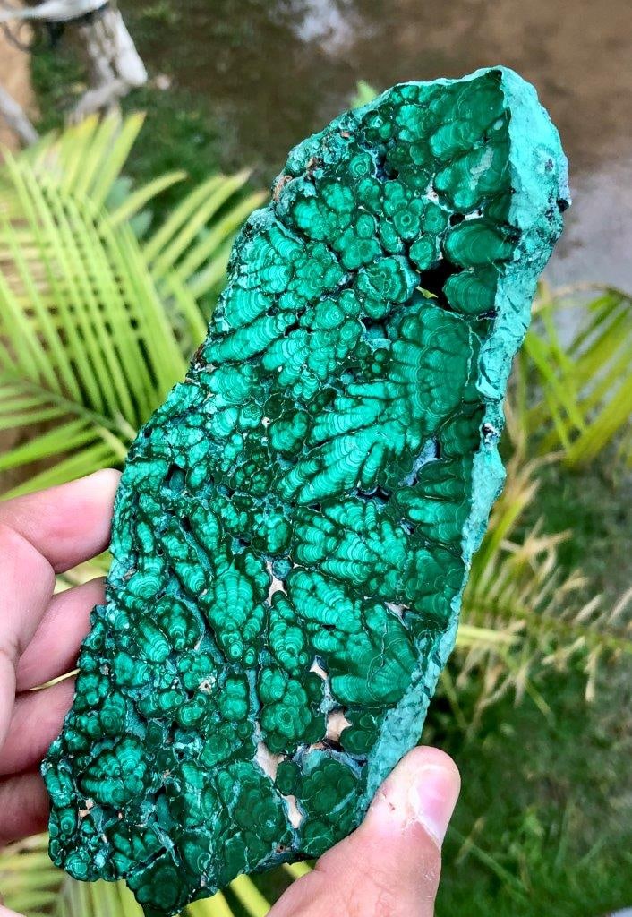 Amazing Natural Malachite Slice - 382 Grams - 16X6X1.5 cm: Amazing Natural Malachite Slice - 382 Grams - 16X6X1.5 cm Shipping Rate: FREE SHIPPING .shipping rates are determined by Parcel weight and destination.Combined shipping: We offer combine shipping on m