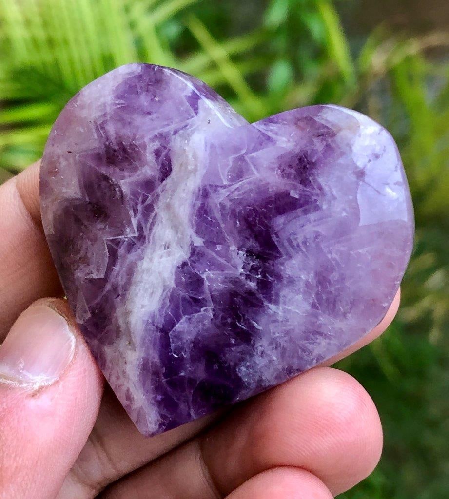 Hand Carved Amethyst Mexican Lace Agate Heart ? Crown Chakra Healing Stone - 90 Grams: Hand Carved Amethyst Mexican Lace Agate Heart ? Crown Chakra Healing Stone - 90 GramsShipping Rate: $23.00 .shipping rates are determined by Parcel weight and destination.Combined shipping: We offer c
