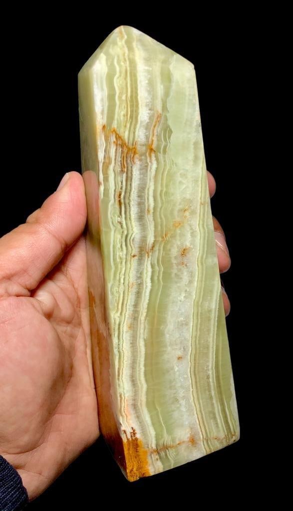 719 Grams Onyx Tower - 6.5X1.5X1.5 INCH: 719 Grams Onyx Tower - 6.5X1.5X1.5 INCHShipping Rate: $60.00 .shipping rates are determined by Parcel weight and destination.Combined shipping: We offer combine shipping on multiple items purchased