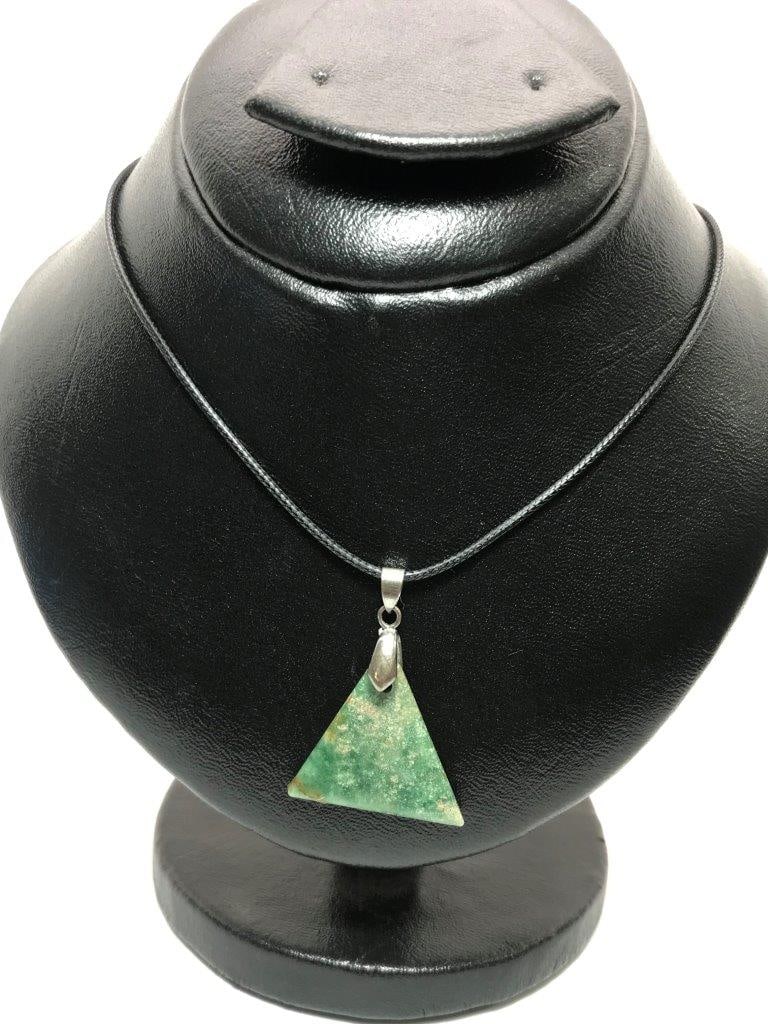 Green Aventurine Crystal Pendant Natural Stone Healing Jewelry: Green Aventurine Crystal Pendant Natural Stone Healing Jewelry Shipping: $23.00. Shipping rates are determined by Parcel weight and destination.