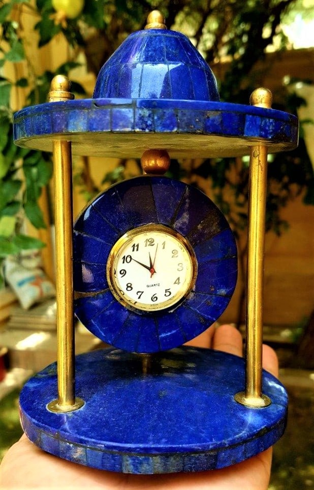 Lapis Lazuli Table Clock - 620 Grams: Lapis Lazuli Table Clock - 620 GramsShipping Rate: $55.00 .shipping rates are determined by Parcel weight and destination.Combined shipping: We offer combine shipping on multiple items purchased to re