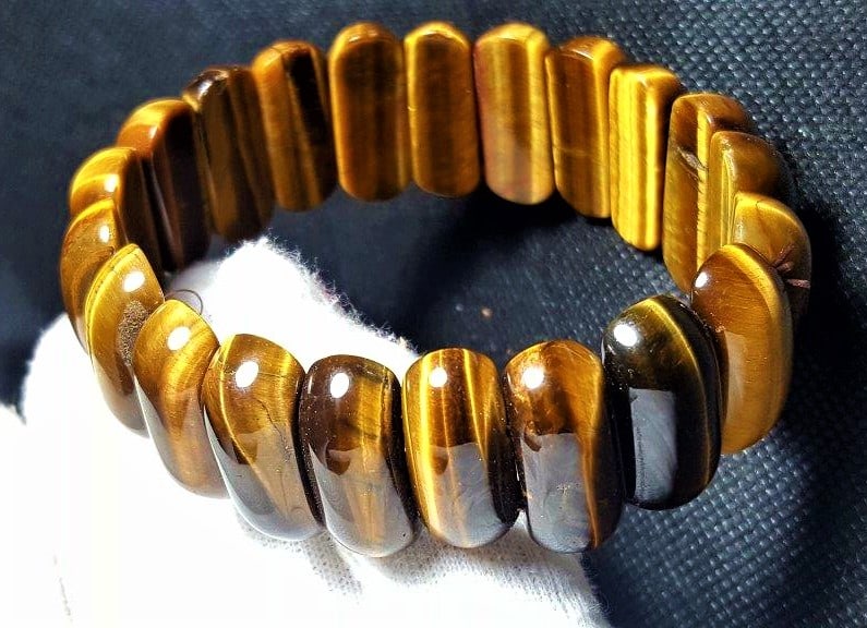 TIGERS EYE Tricolor Healing Oval Beaded Bracelet: TIGERS EYE Tricolor Healing Crystal Oval Beaded Bracelet - Bridesmaid Gift, Friendship Bracelet, Raw Stone Jewelry, Wedding Gift - 77.7 Grams - 25X8 mmShipping Rate: $23.00 .shipping rates are determi