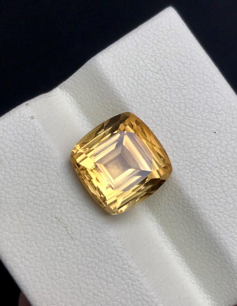 Natural Lemon Quartz Gem High Quality Loose Stone for Custom Jewelry - 4.60 carats - 10X10X8 mm: Natural Lemon Quartz Gem High Quality Loose Stone for Custom Jewelry - 4.60 carats - 10X10X8 mm Shipping: