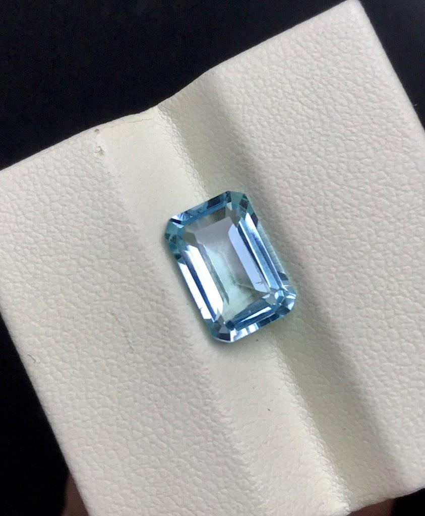 Swiss Blue Topaz - 5.64 Carats - 12X8X6 mm: 7.10 Cts DEEP Purple Natural Amethyst loose Gemstone - 13X13X8 mm Shipping: