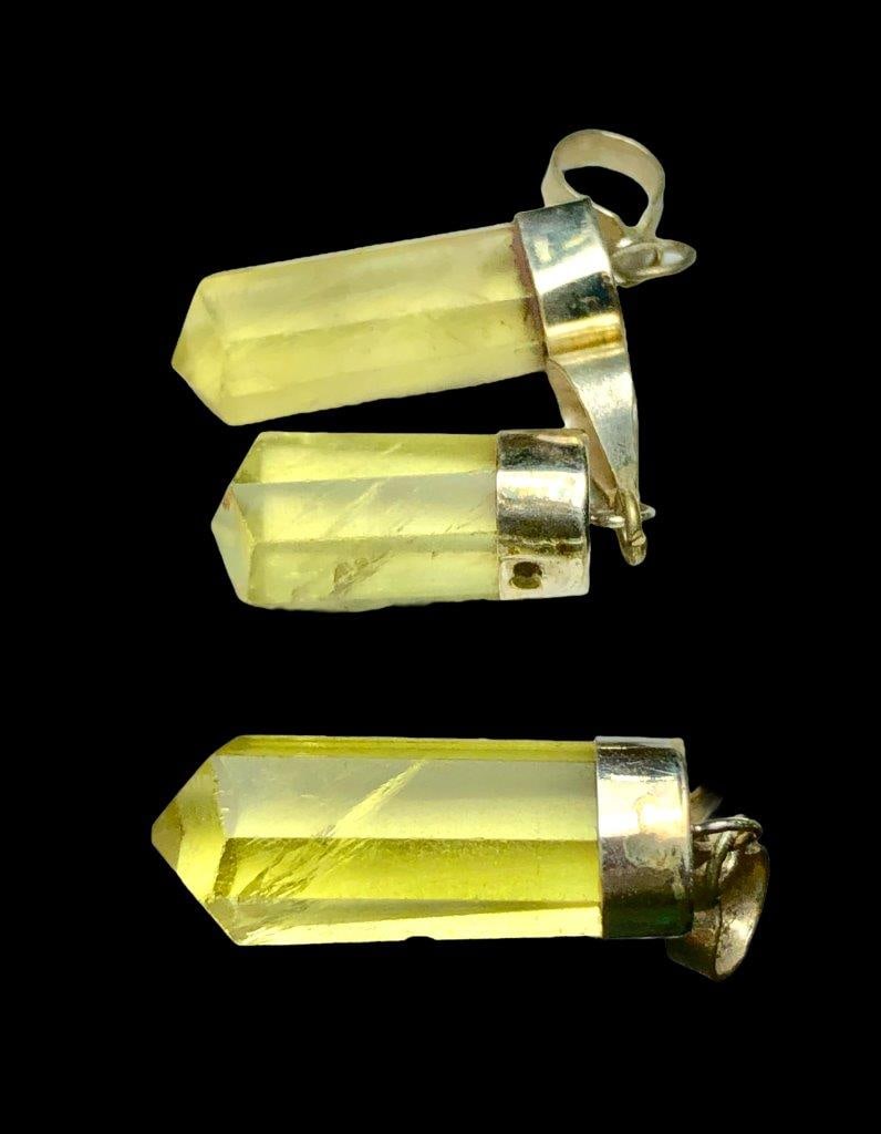 Citrine Necklace-Healing Crystal Necklace: Citrine Necklace-Healing Crystal NecklaceShipping Rate: $23.00 .shipping rates are determined by Parcel weight and destination.Combined shipping: We offer combine shipping on multiple items purchased 