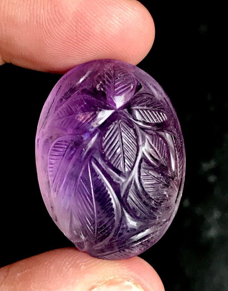 65 Carats Natural Purple Amethyst Carved Loose Stone Premium Collector Gemstone - - 31X23X14 mm: 65 Carats Natural Purple Amethyst Carved Loose Stone Premium Collector Gemstone - - 31X23X14 mmShipping Rate: 23$ WorldWideshipping rates are determined by Parcel weight and destination.Combined shipp