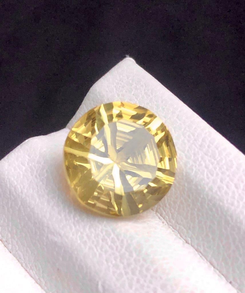 4.40 cts Fancy Cut Natural Citrine quartz Loose Gemstone - 11X11X7.5 mm (1 of 4)