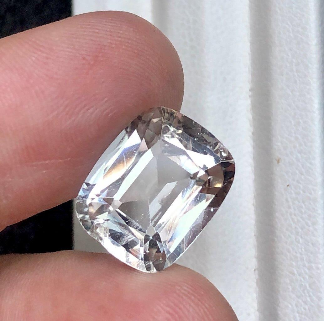 9.70 crts AAA Golden Topaz Loose Gemstone ? High Clarity Natural Gem - 14X12X7 mm (1 of 4)