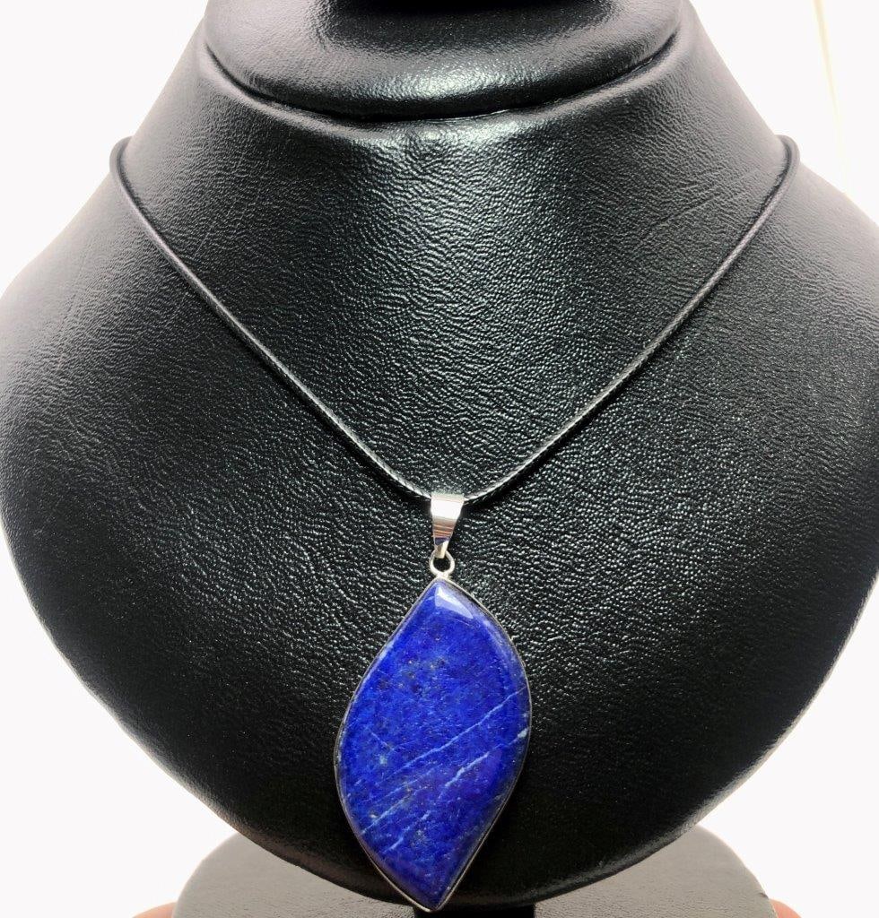 Lapis Lazuli Carved Silver Pendant Natural Blue Gemstone Necklace: Lapis Lazuli Carved Silver Pendant Natural Blue Gemstone NecklaceShipping Rate: $23.00 .shipping rates are determined by Parcel weight and destination.Combined shipping: We offer combine shipping on m