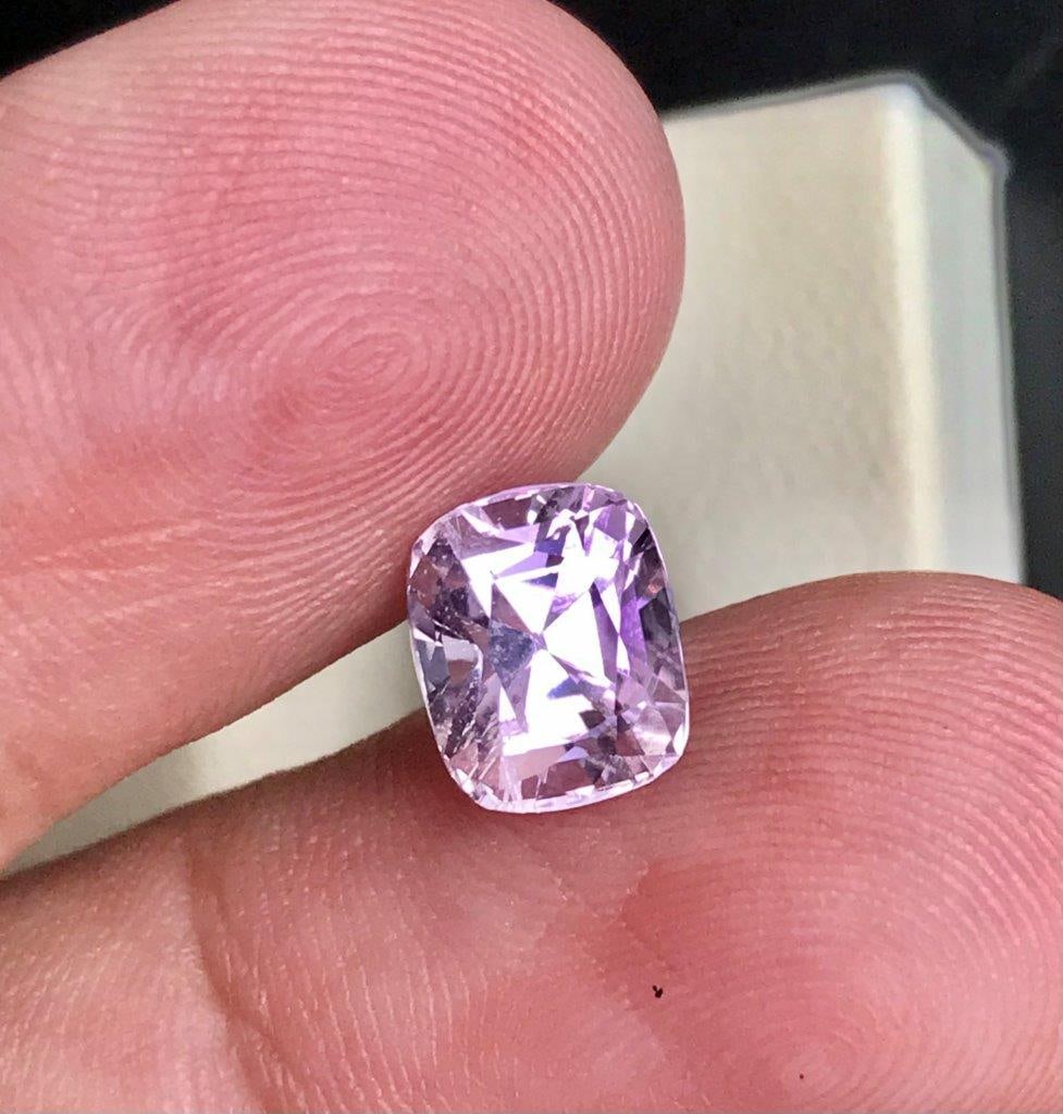 AAA Natural Baby Pink Kunzite High Quality Loose Gemstone - 3.25 Carats - 9X7X7 mm: AAA Natural Baby Pink Kunzite High Quality Loose Gemstone - 3.25 Carats - 9X7X7 mm Shipping: