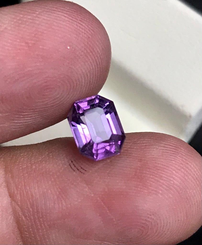 1.70 Carats Natural Amethyst Gemstone loose gem for jewelry - 8X7X6 mm: 1.70 Carats Natural Amethyst Gemstone loose gem for jewelry - 8X7X6 mm Shipping:
