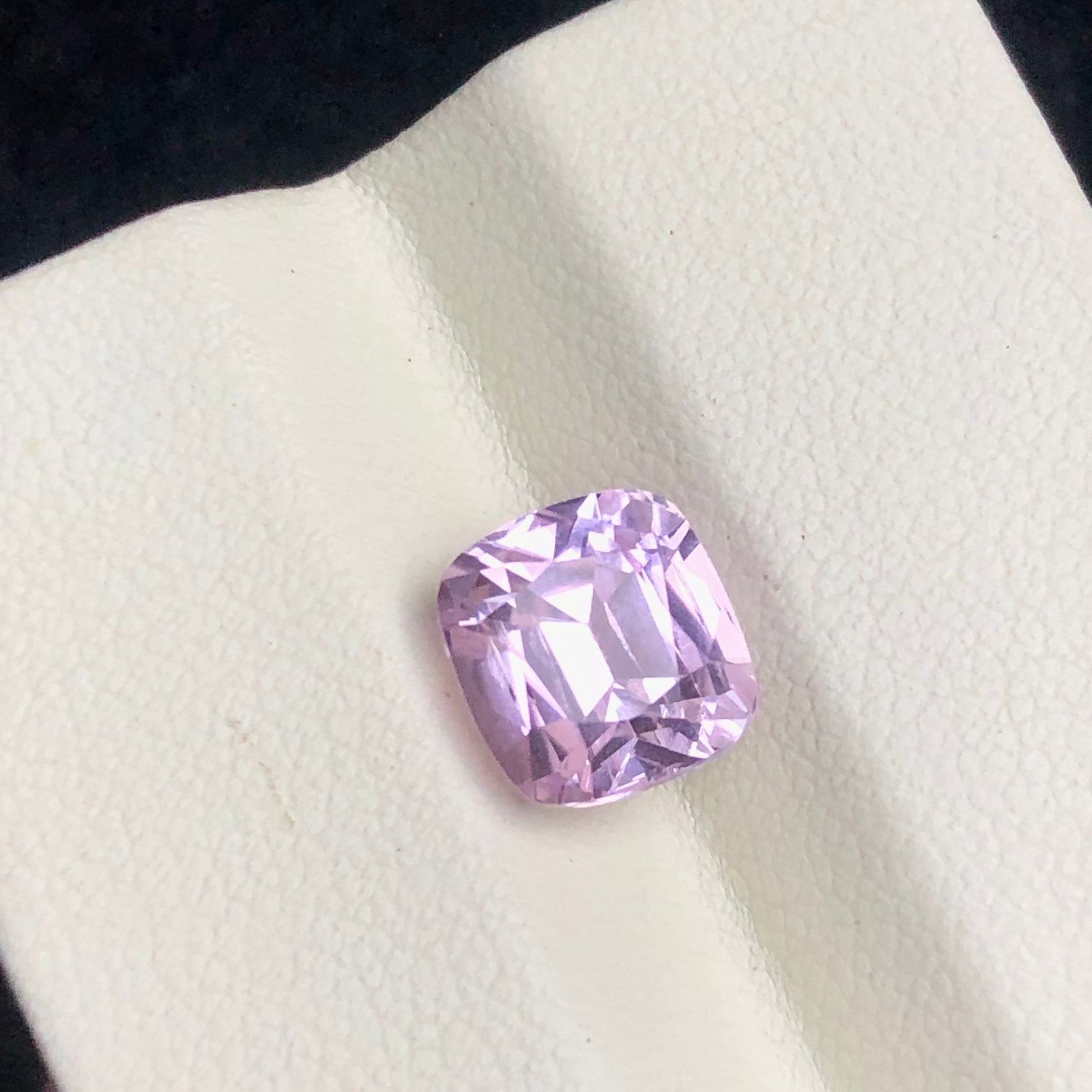 Rare Pink Kunzite Gemstone Natural Precious Jewelry Crystal 5.35 Cts - 10x10x7.5 mm: Rare Pink Kunzite Gemstone Natural Precious Jewelry Crystal 5.35 Cts 10x10x7.5 mm SHIPPING: 23$ Worldwide