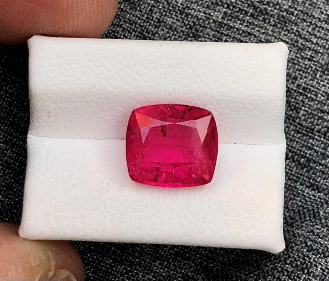 Cushion Cut Rubelite Tourmaline - 3 crts - 9X8X5 mm (1 of 4)