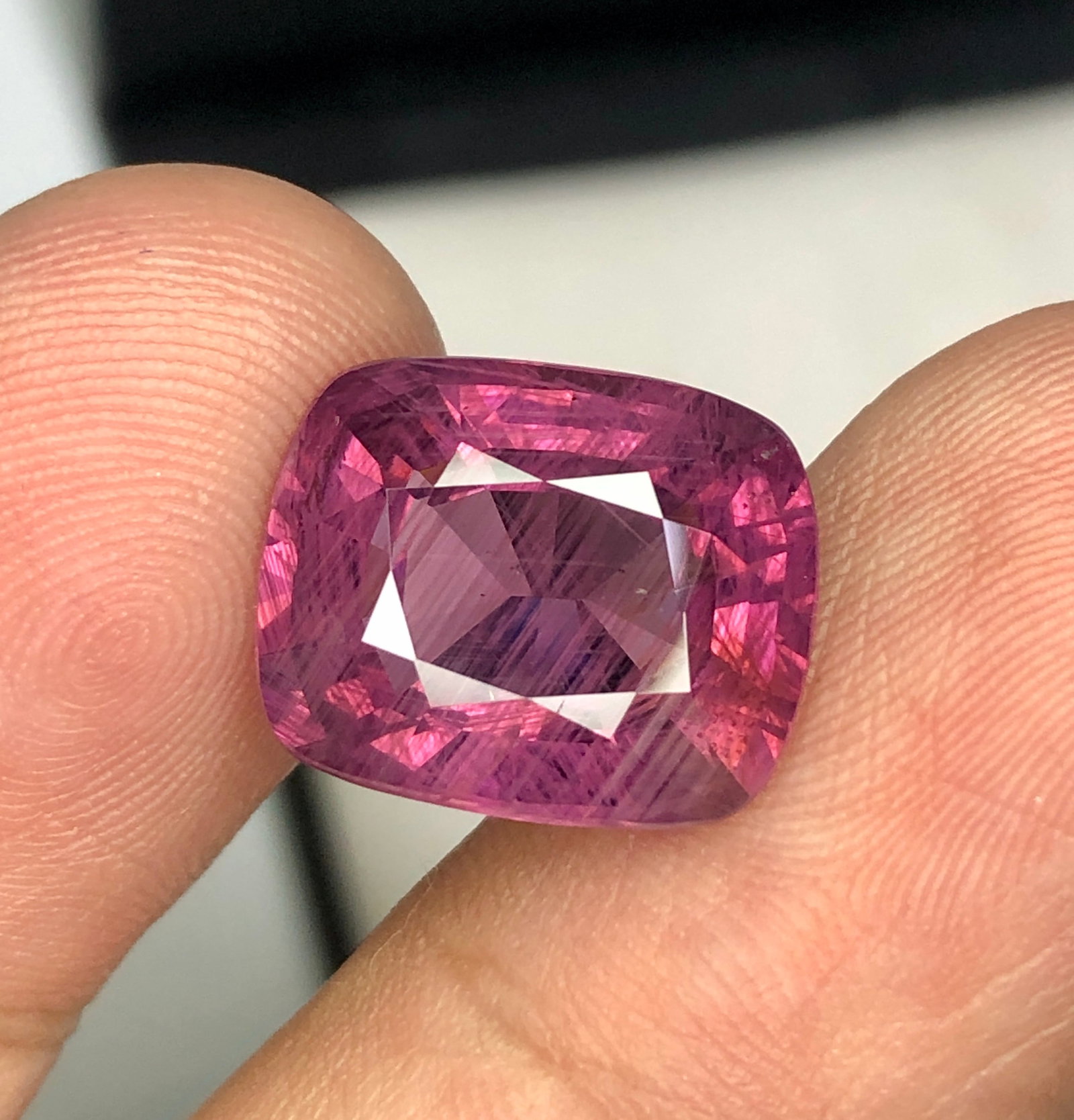 Natural Mahenge Spinel 10.41 Carats GFCO Certified Pinkish Purple Brilliant Step CUT - 14.35 X (1 of 6)