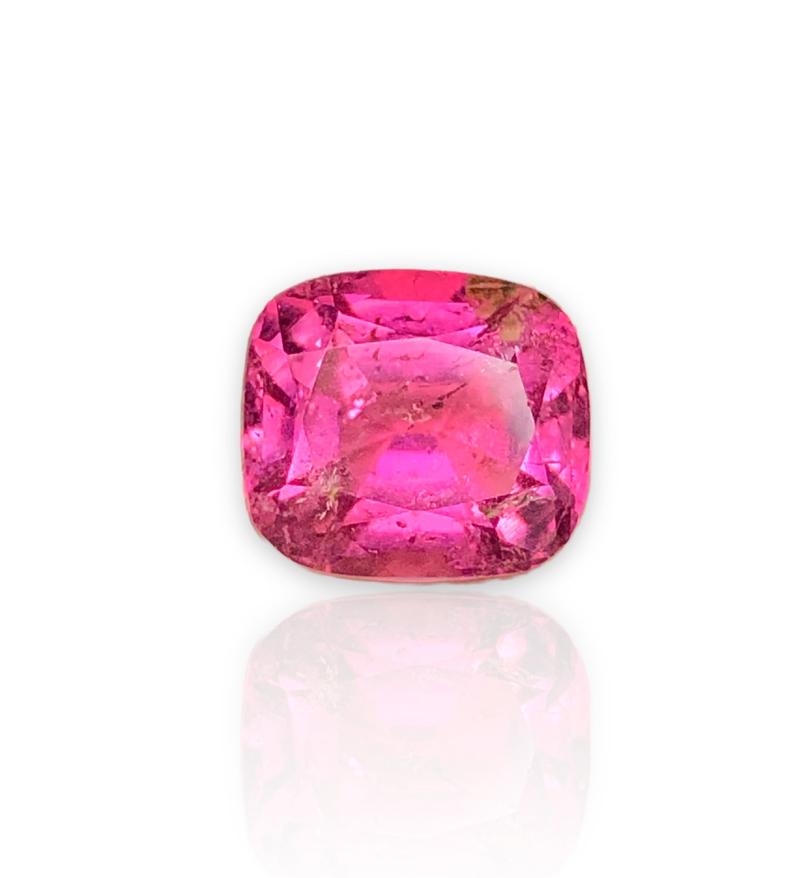 Natural Pink Tourmaline - 2.95 Carats - 9X8X6 mm (1 of 5)