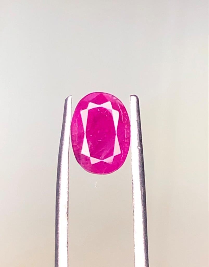 2.05 Carats Natural Ruby Gemstone - 9X7X5 mm: 2.05 Carats Natural Ruby Gemstone - 9X7X5 mm SHIPPING: 23$