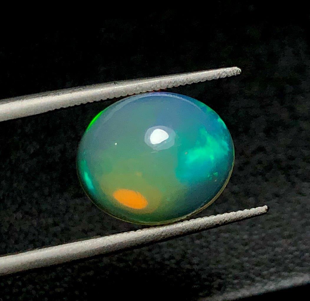 3.10 Carats Natural White Opal - Opal Ring - 12X10X5.5 mm (1 of 2)
