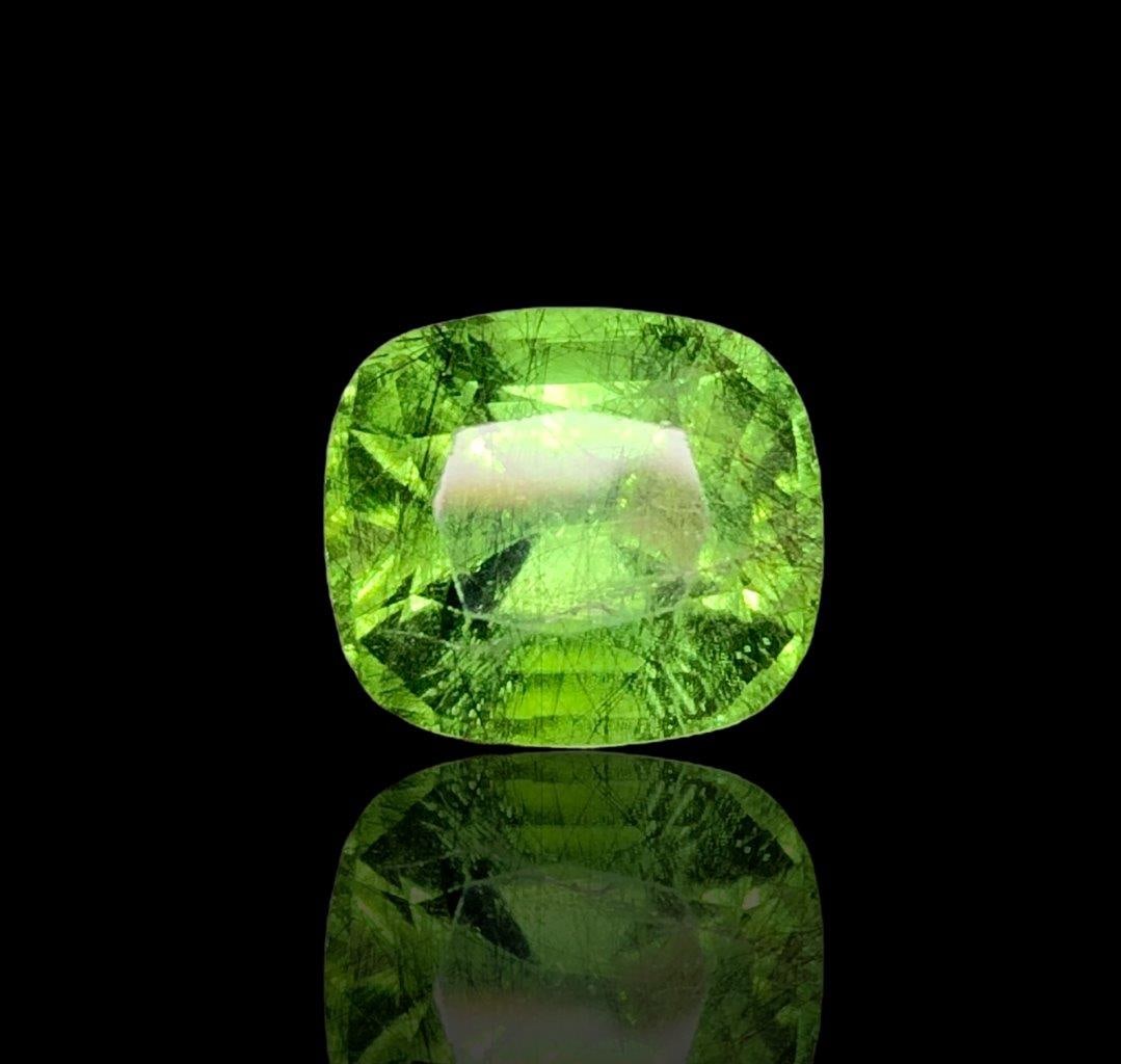 10.20 Carats Rutiled Peridot Best Quality - 13X12X9 mm (1 of 2)