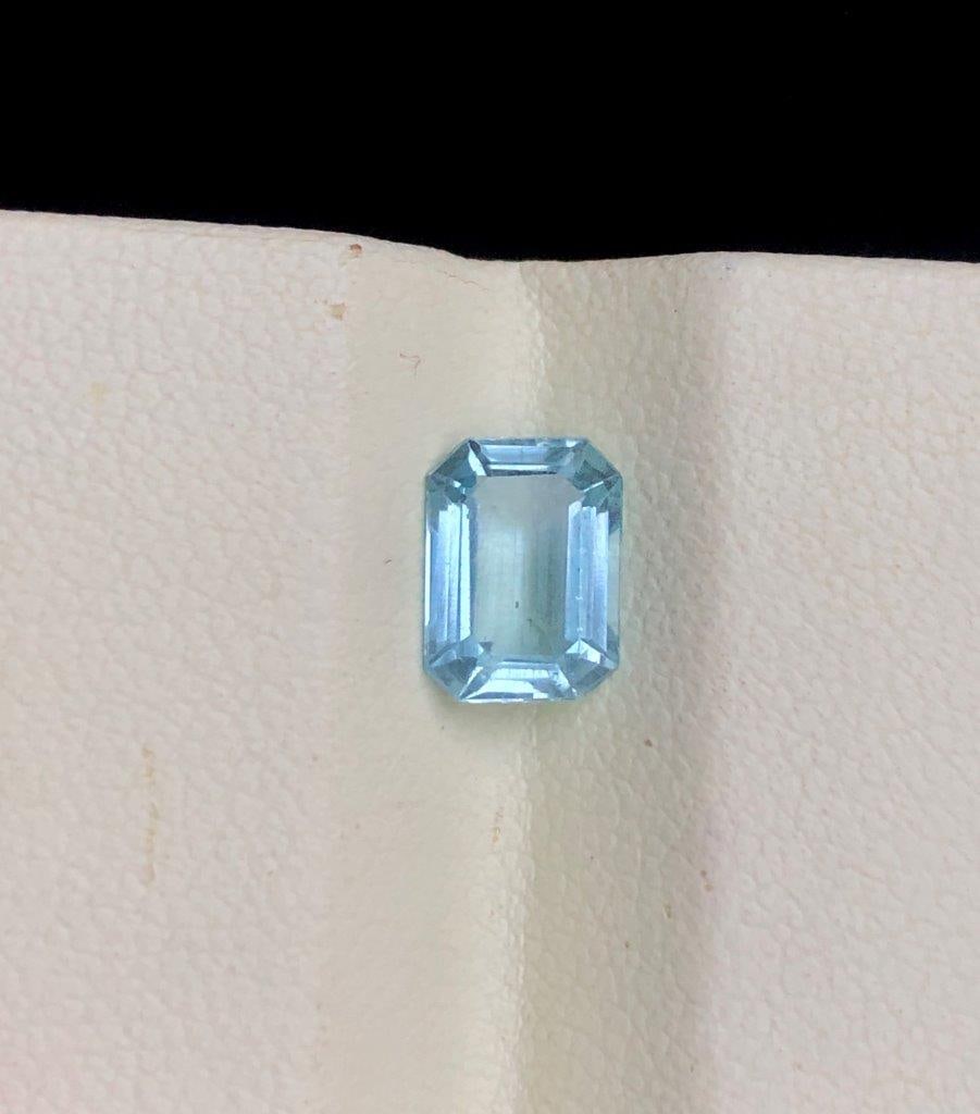 1.50 Carats Natural Aquamarine Loose Gemstone ? Premium Quality Blue Beryl Gem - 8X6X4 mm: 1.50 Carats Natural Aquamarine Loose Gemstone ? Premium Quality Blue Beryl Gem - 8X6X4 mm Shipping: