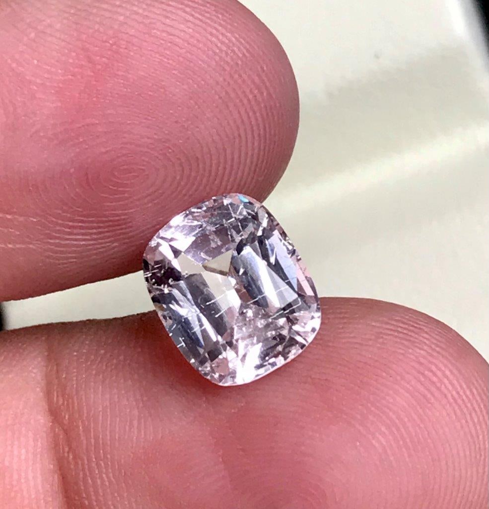 3.65 Crts Natural Golden Topaz Loose Gemstone - 10X8X7 mm: 3.65 Crts Natural Golden Topaz Loose Gemstone - 10X8X7 mm Shipping: