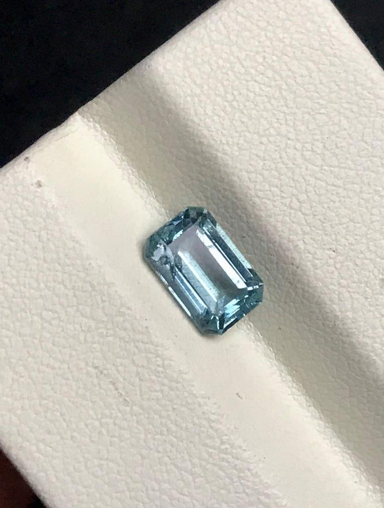 2 Carats AQUAMARINE LOOSE GEMSTONE DEEP BLUE - 9.5X6X4.5 mm: 2 Carats AQUAMARINE LOOSE GEMSTONE DEEP BLUE - 9.5X6X4.5 mmShipping: