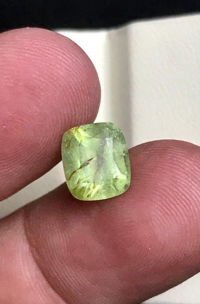 2.70 carats Natural Green Peridot Loose Gemstone - 9X5X5 mm: 2.70 carats Natural Green Peridot Loose Gemstone - 9X5X5 mmShipping: