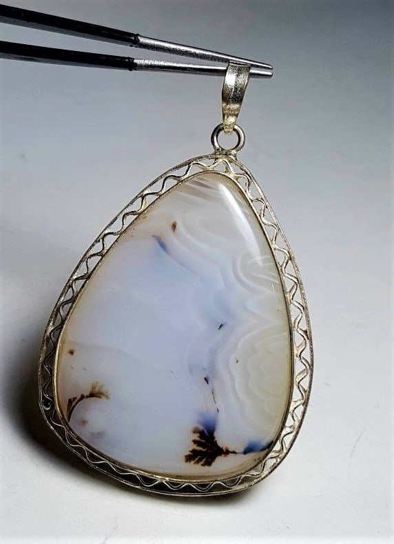 Agate pendant: Agate pendant - 54X39X8 mm FREE SHIPPING Shipping rates are determined by Parcel weight and destination.