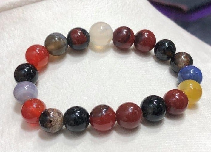 AAA Quality Amazing Mix Stone Stretchable Healing Bracelet (1 of 4)