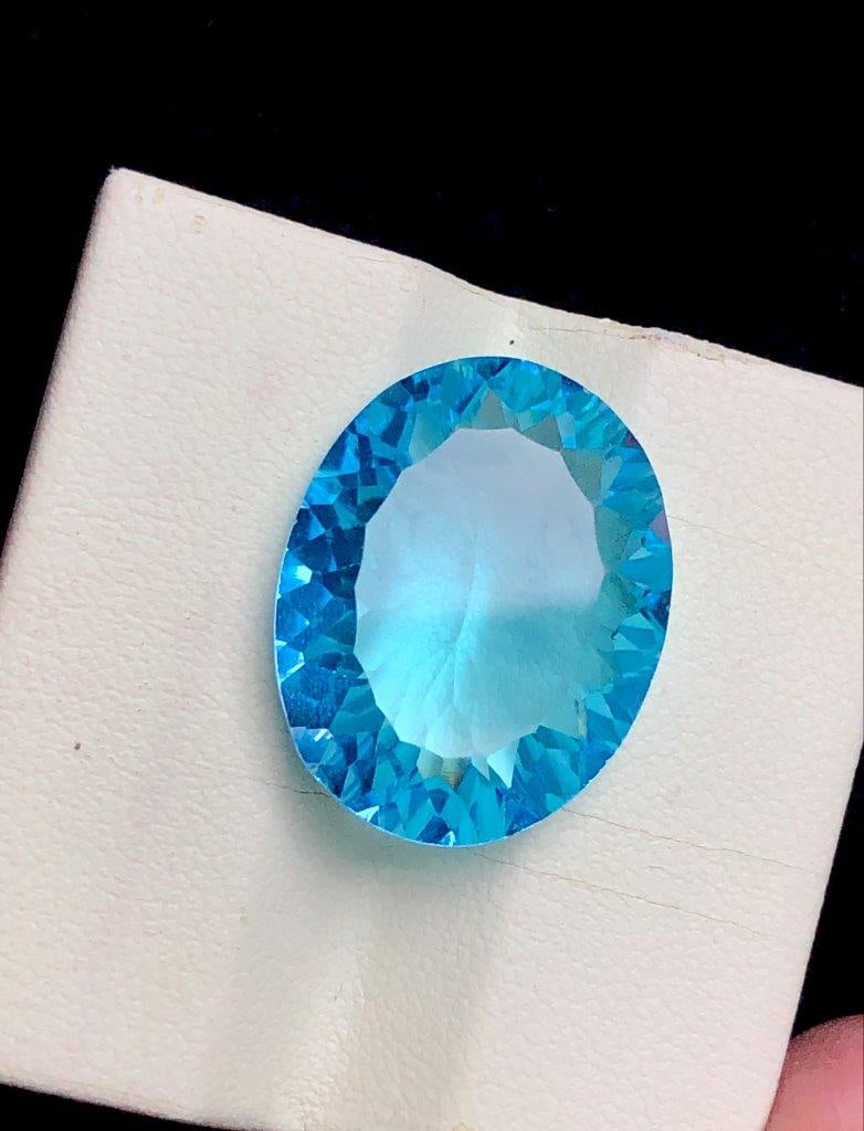 27.10 cts High-Clarity Swiss Blue Topaz Gemstone for Collectors - 21X17X10 mm: 27.10 cts High-Clarity Swiss Blue Topaz Gemstone for Collectors - 21X17X10 mm Rate: 23$ WorldWideshipping rates are determined by Parcel weight and destination.Combined shipping: We offer combine ship