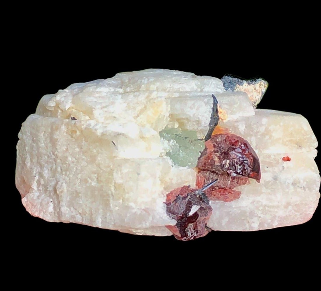 33.6 Grams Natural Garnet Crystals with Mother Rock ? Raw Red Garnet Mineral Specimen for Collection (1 of 6)