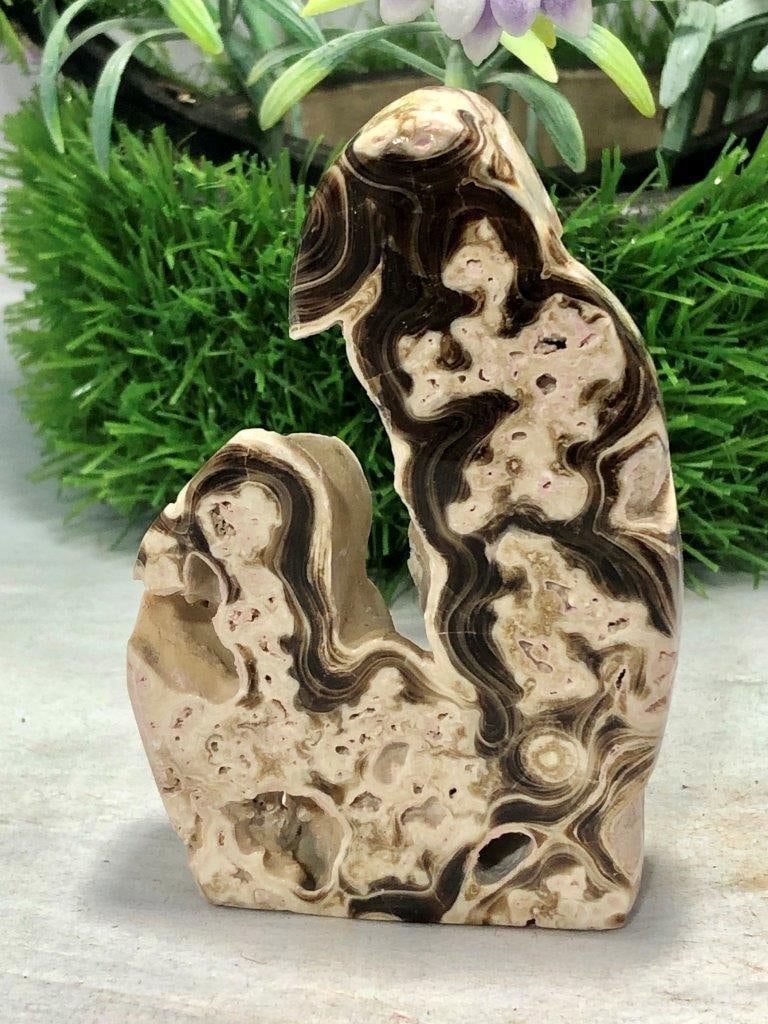 580 Grams Amazing Choclate Calcite Freeform Tumblr (1 of 3)