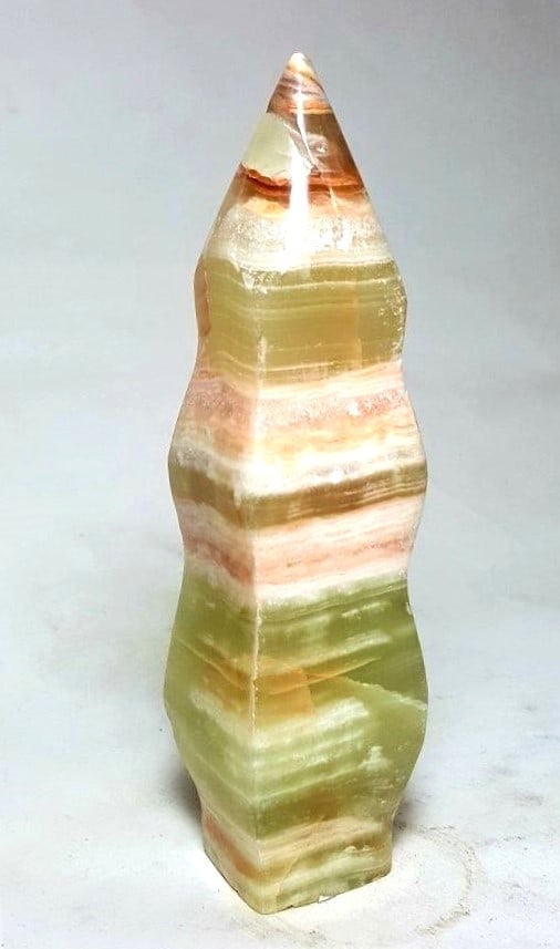 211.9 Grams onyx Point Tower: 211.9 Grams onyx Point Tower Shipping: $36.00. Shipping rates are determined by Parcel weight and destination.