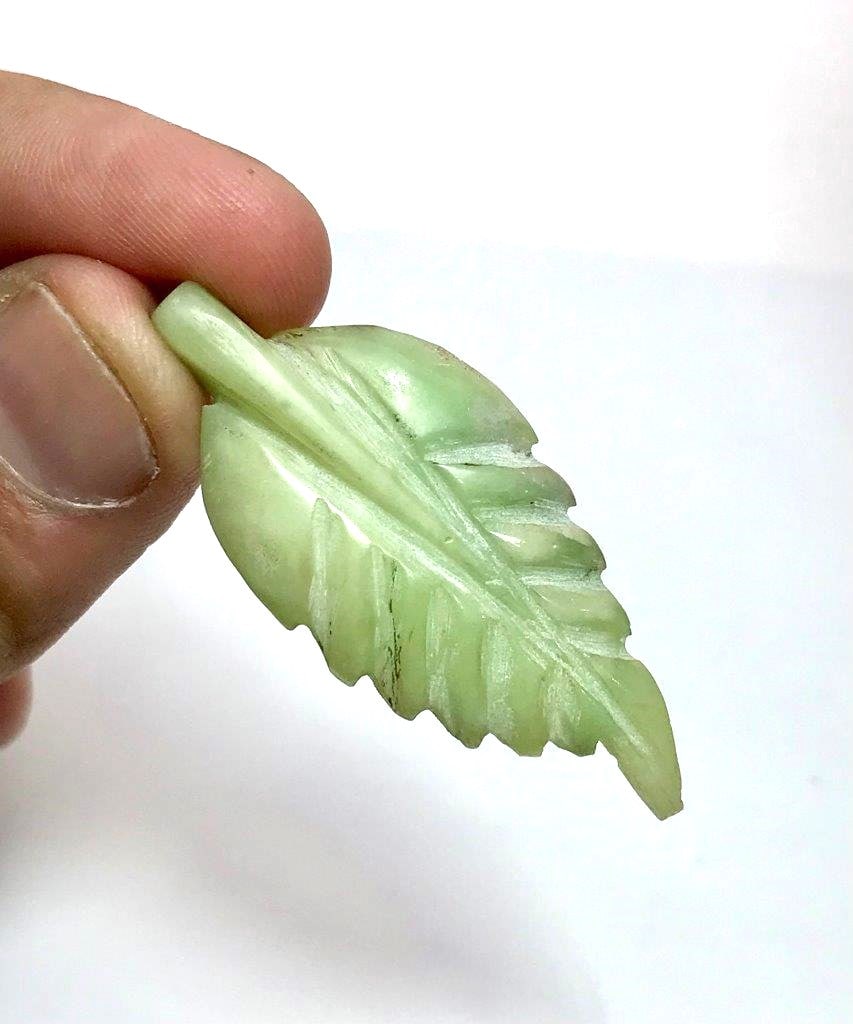 Premium Natural Serpentine Leaf Carving Polished Gemstone Decor (1 of 2)