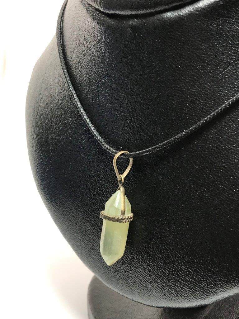 Natural Serpentine Pendant Necklace Polished Healing Stone Jewelry (1 of 4)