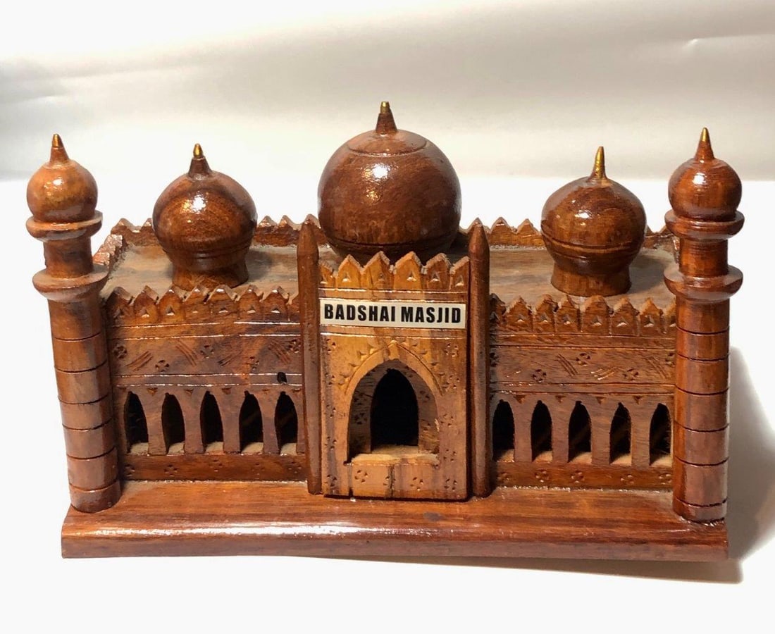 Hand-Carved Wooden Badshahi Mosque Replica (5 x 2.5 x 3 inches, 152g) - Lahore Pakistan Souvenir (1 of 8)