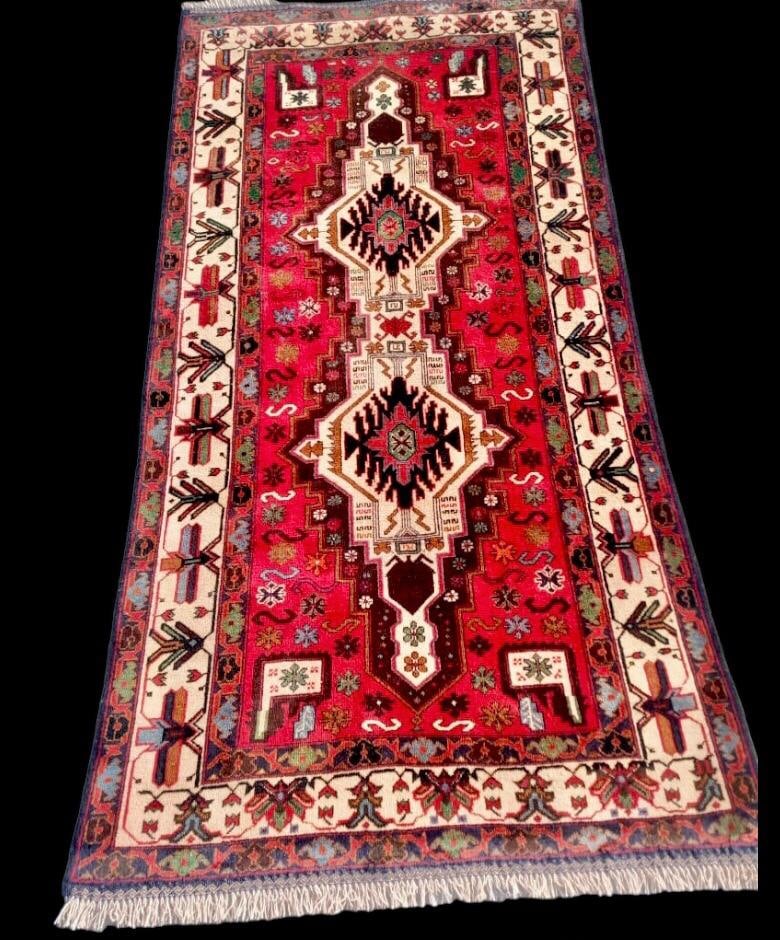 Afghan Kuchi Baluch Rug 4' x 6': Afghan Kuchi Baluch Rug 4' x 6'Shipping: 50$ rates are determined by Parcel weight and destination.Combined shipping: We offer combine shipping on multiple items purchased to reduce shipping cost.