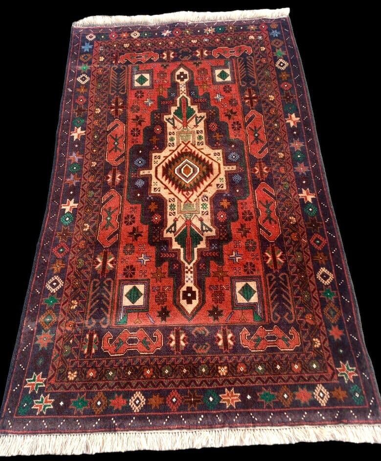 4' x 6' Old Design Rug Nomadic Rug Home Decor Wool rug: 4' x 6' Old Design Rug Nomadic Rug Home Decor Wool rugShipping: 50$ rates are determined by Parcel weight and destination.Combined shipping: We offer combine shipping on multiple items purchased to re