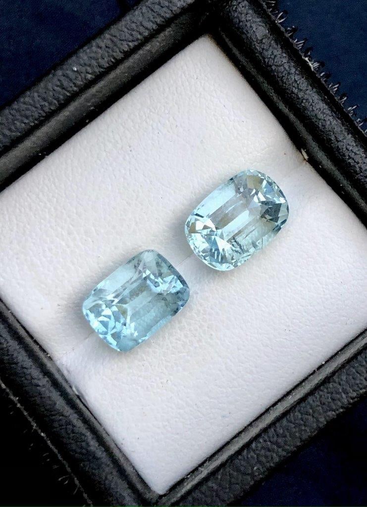 Santa Maria Aquamarine Paired - 3.80 Carats: Santa Maria Aquamarine Paired - 3.80 CaratsShipping Rate: $15.00 .shipping rates are determined by Parcel weight and destination.Combined shipping: We offer combine shipping on multiple items purchase