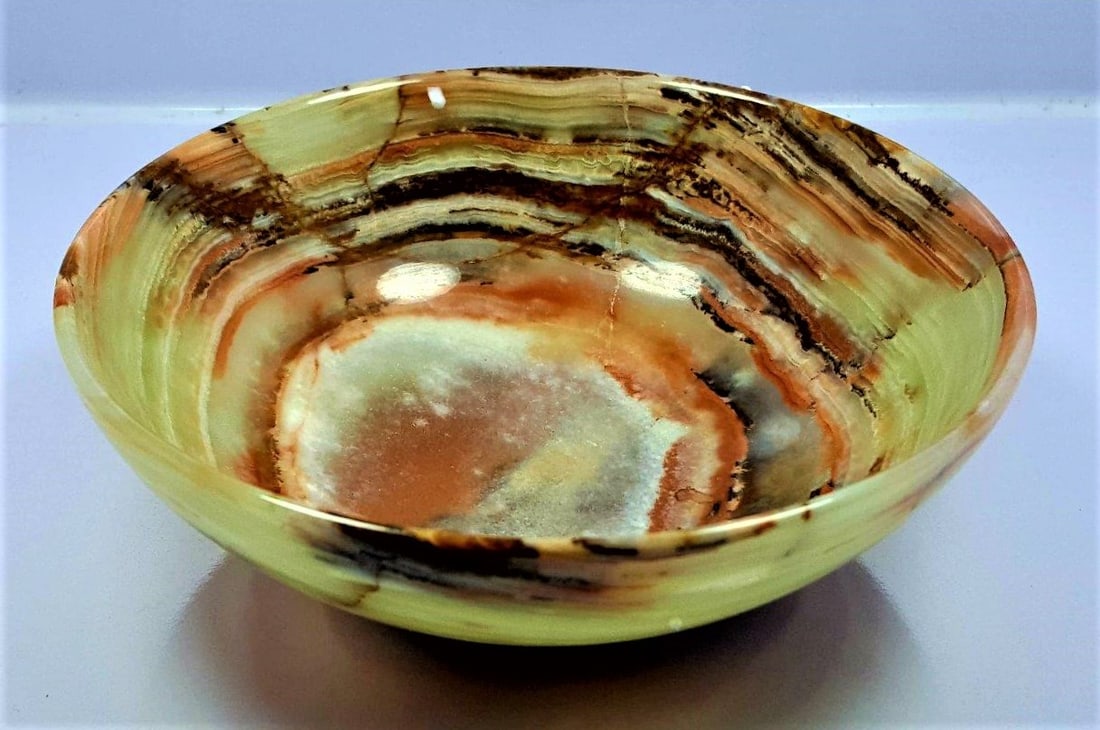 Top Quality Onix Bowl 186.9 Grams: Top Quality Onix Bowl 186.9 Grams - 125X41 mmShipping Rate: $23.00 .shipping rates are determined by Parcel weight and destination.Combined shipping: We offer combine shipping on multiple items purcha