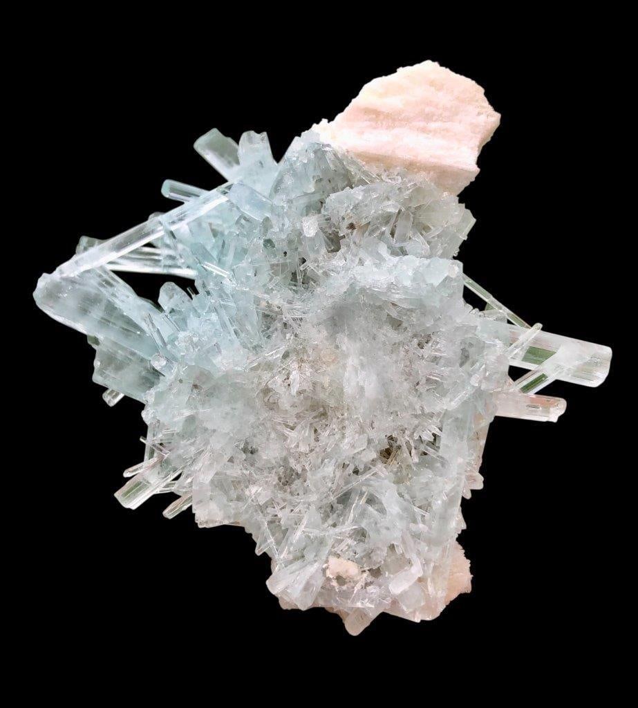 75 Grams Amazing Aquamarine Crystals Cluster Mineral Specimen: 55 Grams Amazing Aquamarine Crystals Cluster Mineral SpecimenShipping Rate: FREE SHIPPING .shipping rates are determined by Parcel weight and destination.Combined shipping: We offer combine shipping o