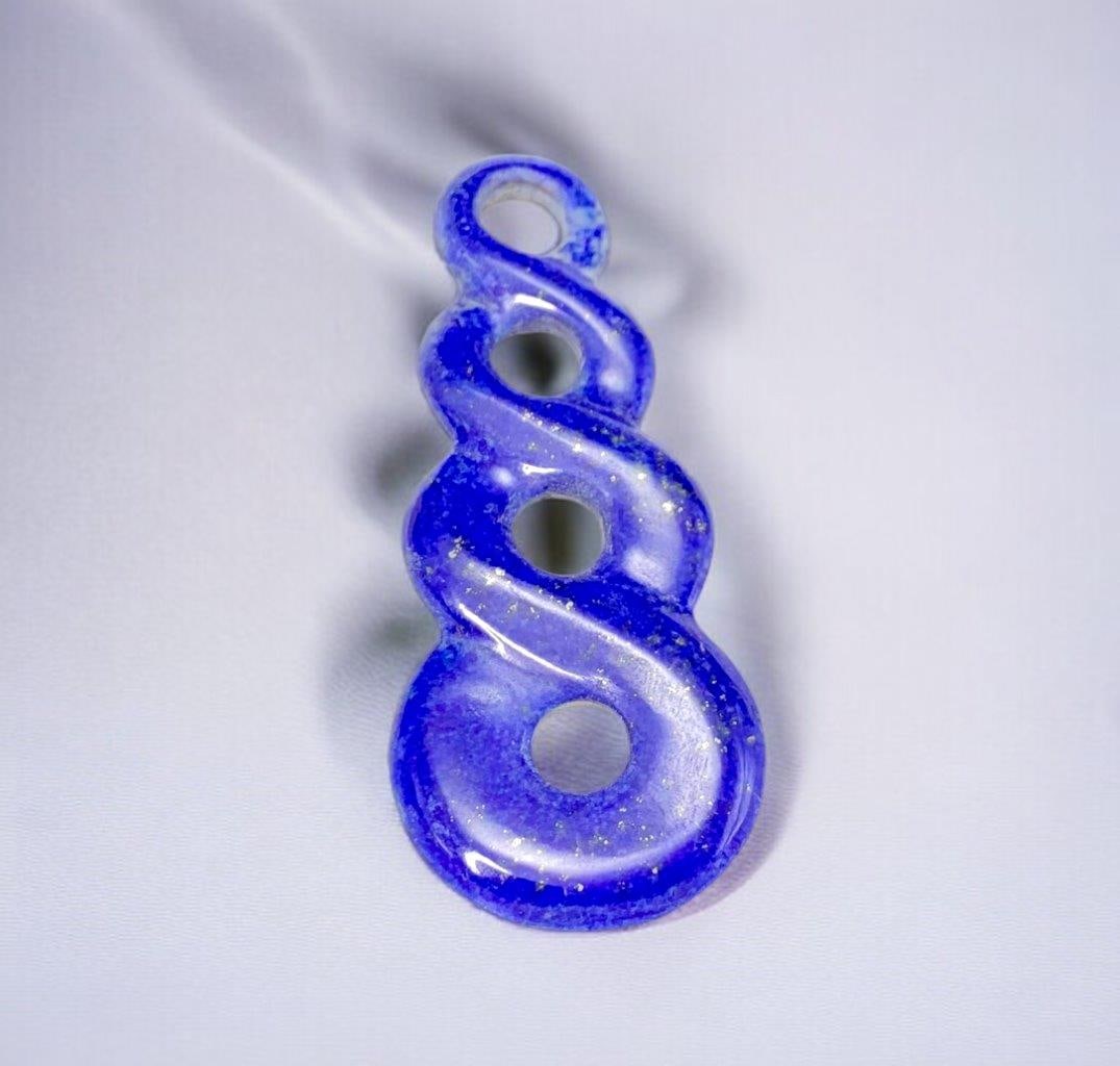 Lapis Pendant: Lapis Pendant Shipping: Domestic: Flat-rate of $23.00 to anywhere within the contiguous U.S.International: Foreign shipping rates are determined by destination. International shipping may be subject